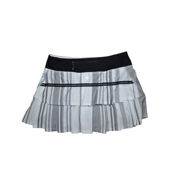 Lululemon Pace Setter Skirt Size 6 - see measurements - Picture 2 of 9